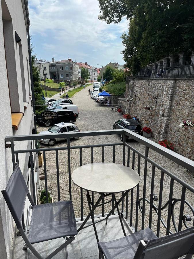 Kamienica Przy Bramie Hotel Opatow  Bagian luar foto