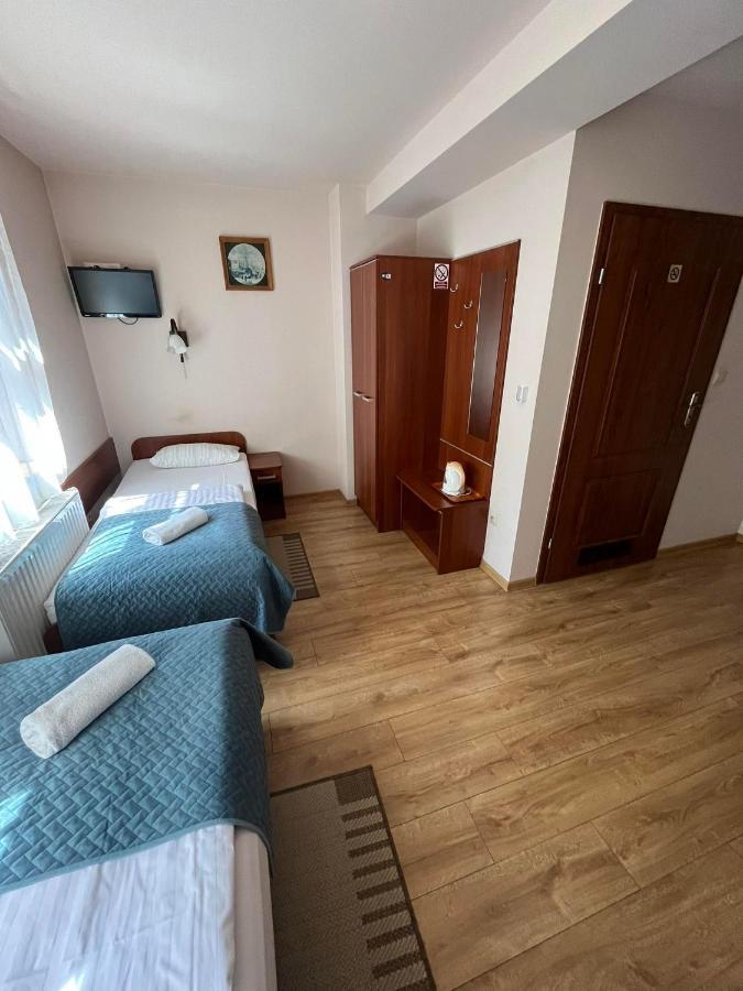 Kamienica Przy Bramie Hotel Opatow  Bagian luar foto