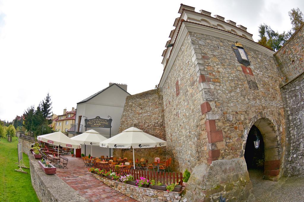 Kamienica Przy Bramie Hotel Opatow  Bagian luar foto